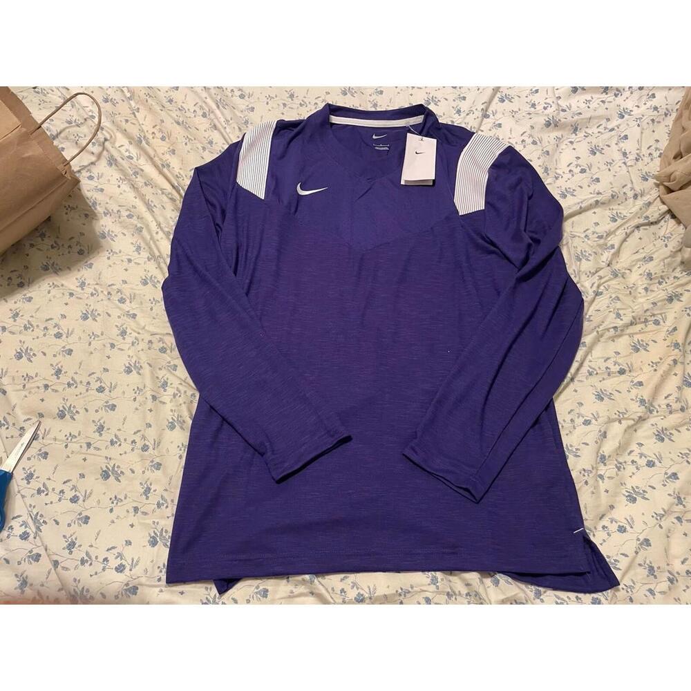 Nike Dri Fit Sweatshirt Size Large Men’s Purple